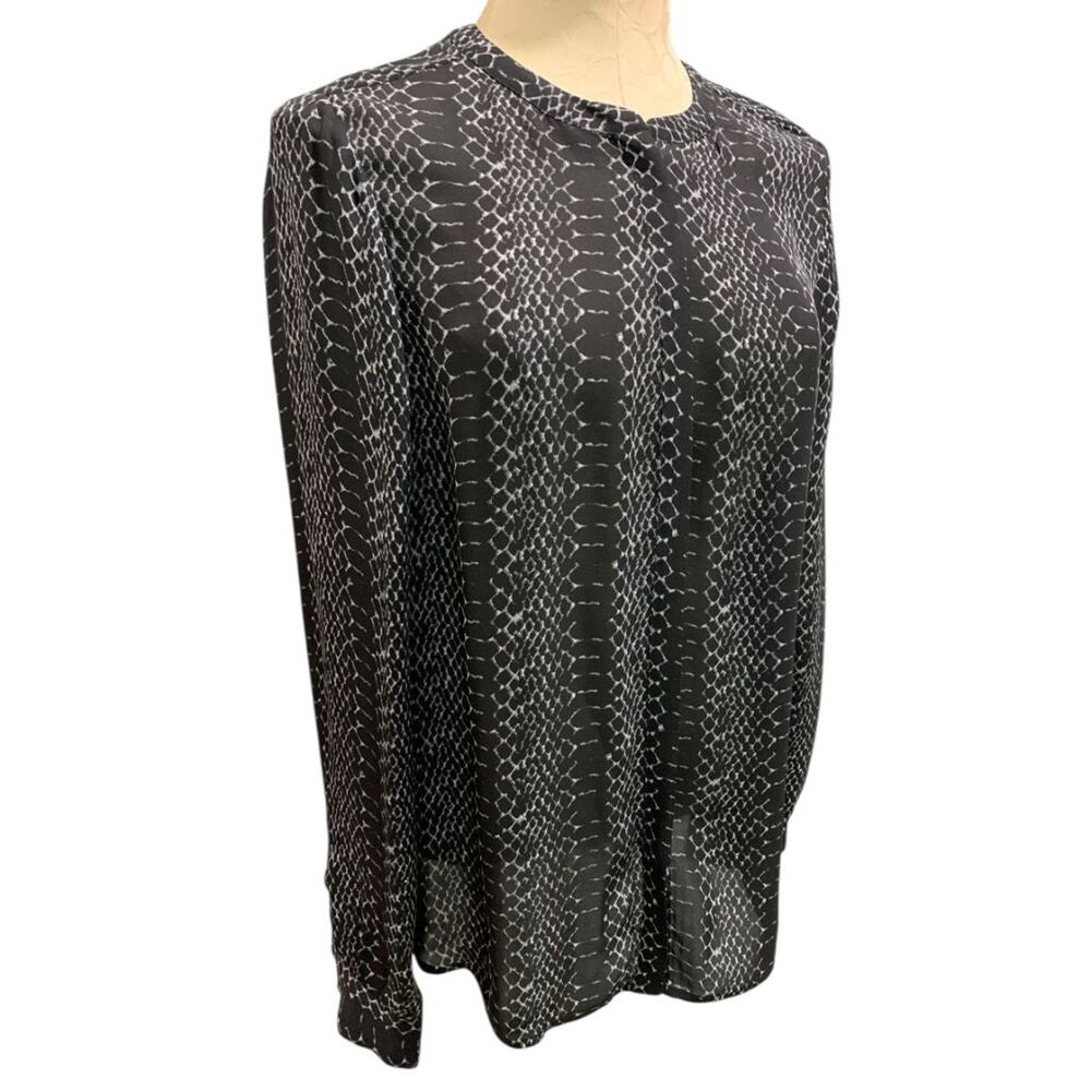 Medium Joie Womens Silk Reptile Print Black Button Up Blouse Shirt